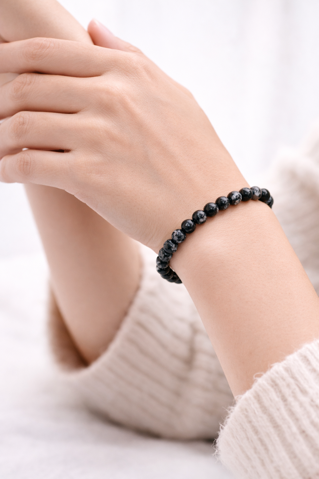 Sneeuwvlok Obsidiaan Armband 6 mm – Natuursteen – Diameter 18 cm – Obsidiaan Kralen – Unisex