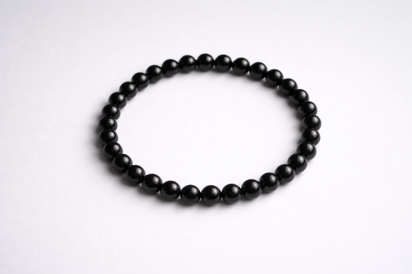 Zwarte Onyx Armband 6 mm – Natuursteen – Diameter 17 cm – Tijdloos & Krachtig