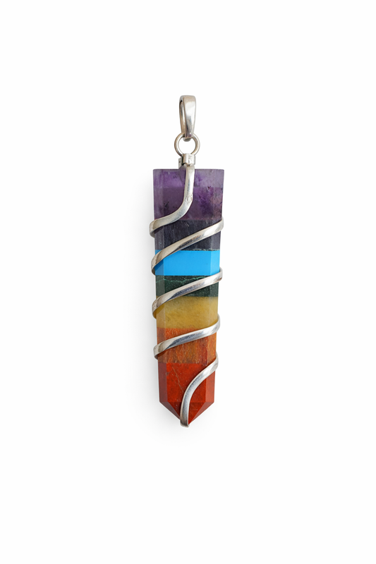 7 Chakra Hanger Punt met Spiraal - Edelsteen Hanger met verzilverde koper wikkel - ca. 45 x 18 mm – Platte chakra hanger